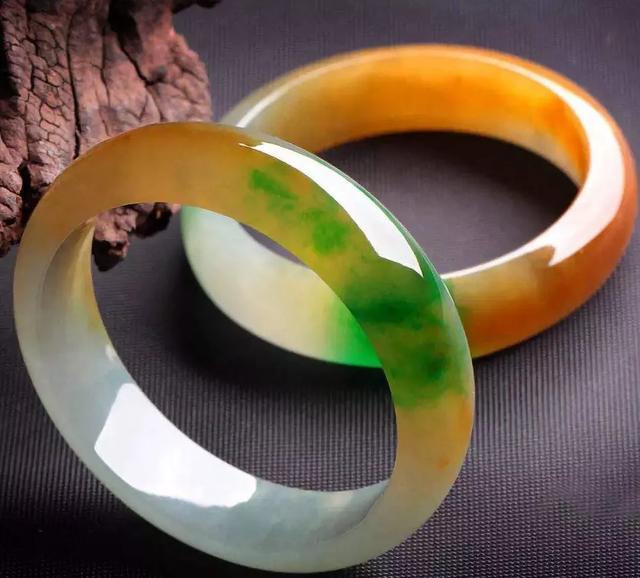 翡翠赌石的知识要点翡翠的知识要点-第12张图片-翡翠网