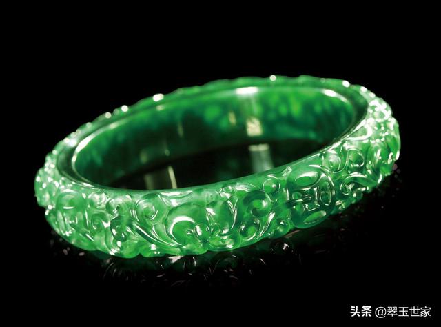 最贵的翡翠手镯排行榜,最贵的翡翠手镯排行榜图片-第8张图片-翡翠网 最贵的翡翠手镯排行榜,最贵的翡翠手镯排行榜图片-第8张图片-翡翠网