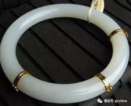 周大生的翡翠手镯怎么样,周大生翡翠手镯怎么样-第9张图片-翡翠网 周大生的翡翠手镯怎么样,周大生翡翠手镯怎么样-第9张图片-翡翠网