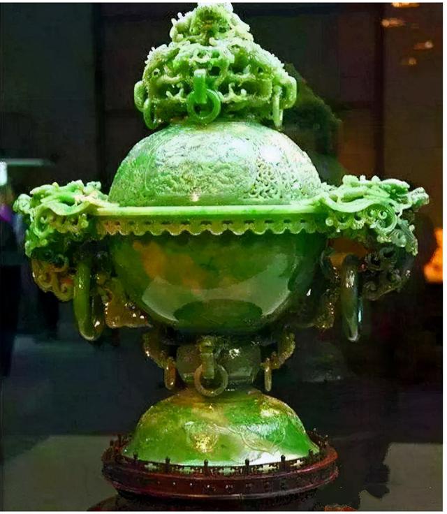 翡翠原石热榜,翡翠原石直播骗局-第1张图片-翡翠网 翡翠原石热榜,翡翠原石直播骗局-第1张图片-翡翠网