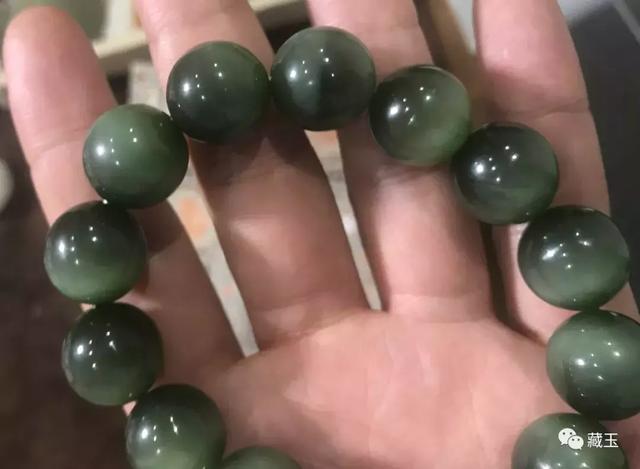 翡翠猫眼戒面的价格翡翠戒面的等级与价格-第13张图片-翡翠网 翡翠猫眼戒面的价格翡翠戒面的等级与价格-第13张图片-翡翠网