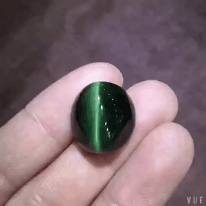 翡翠猫眼戒面的价格翡翠戒面的等级与价格-第14张图片-翡翠网 翡翠猫眼戒面的价格翡翠戒面的等级与价格-第14张图片-翡翠网