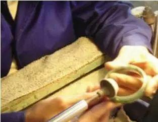 冰种紫罗兰翡翠手镯价格紫罗兰翡翠手镯描述-第16张图片-翡翠网 冰种紫罗兰翡翠手镯价格紫罗兰翡翠手镯描述-第16张图片-翡翠网