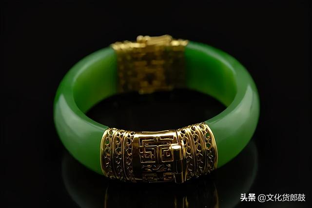 翡翠手镯形状泥鳅背翡翠手镯 形状-第10张图片-翡翠网