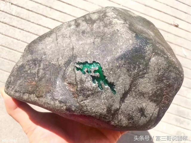 翡翠精品原石,缅甸为什么那么多翡翠原石-第7张图片-翡翠网 翡翠精品原石,缅甸为什么那么多翡翠原石-第7张图片-翡翠网