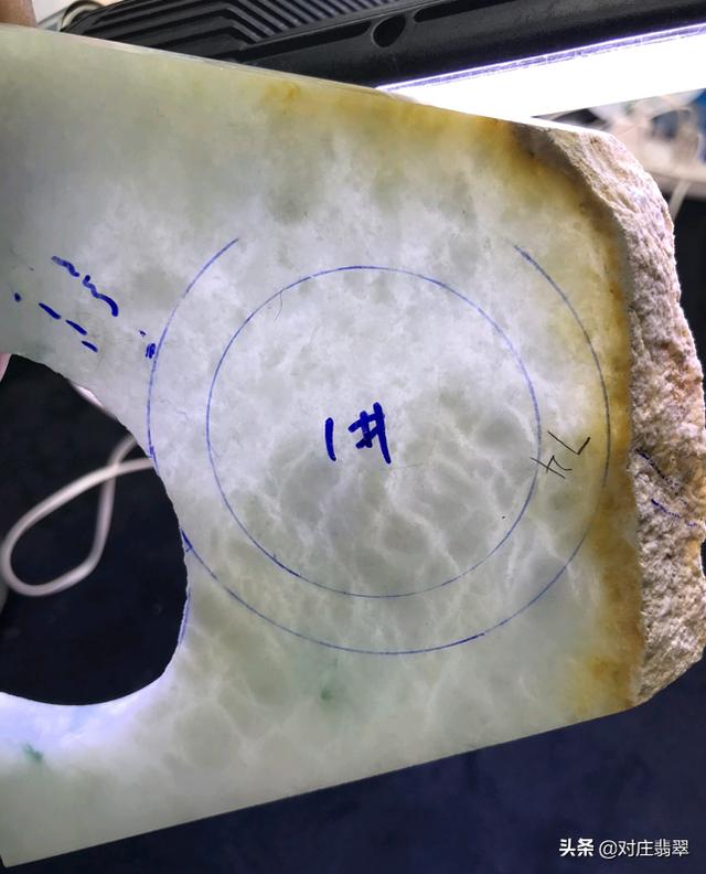 黑色翡翠手镯黑色翡翠手镯好看吗-第9张图片-翡翠网 黑色翡翠手镯黑色翡翠手镯好看吗-第9张图片-翡翠网