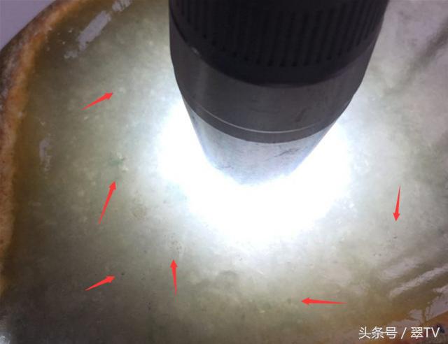 翡翠原石水头长短,翡翠原石水头-第3张图片-翡翠网 翡翠原石水头长短,翡翠原石水头-第3张图片-翡翠网