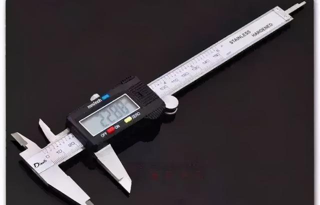 关于翡翠手镯厚好还是薄好的信息-第11张图片-翡翠网 关于翡翠手镯厚好还是薄好的信息-第11张图片-翡翠网