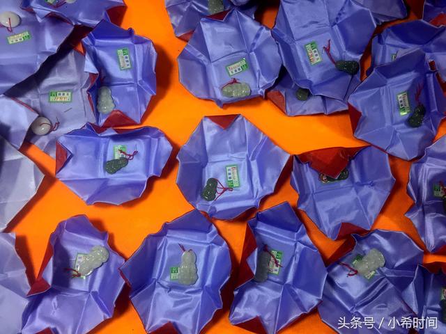 980买个翡翠手镯的简单介绍-第1张图片-翡翠网 980买个翡翠手镯的简单介绍-第1张图片-翡翠网