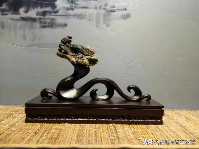 包含营山帝王绿翡翠原石的词条-第1张图片-翡翠网 包含营山帝王绿翡翠原石的词条-第1张图片-翡翠网