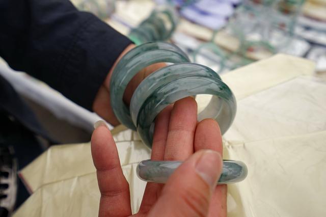 腾冲缅甸翡翠价格缅甸翡翠价格走势图-第7张图片-翡翠网 腾冲缅甸翡翠价格缅甸翡翠价格走势图-第7张图片-翡翠网