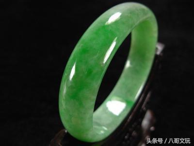兔八哥真假翡翠知识的简单介绍-第1张图片-翡翠网 兔八哥真假翡翠知识的简单介绍-第1张图片-翡翠网