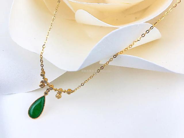 花青翡翠手链价格的简单介绍-第5张图片-翡翠网 花青翡翠手链价格的简单介绍-第5张图片-翡翠网