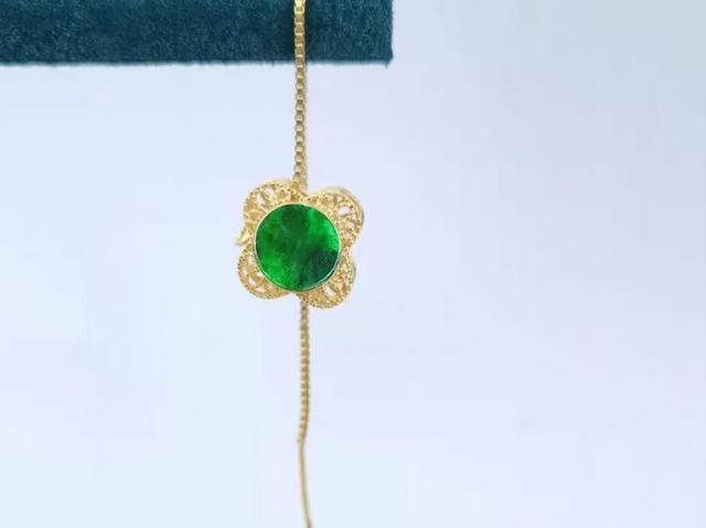 花青翡翠手链价格的简单介绍-第9张图片-翡翠网 花青翡翠手链价格的简单介绍-第9张图片-翡翠网