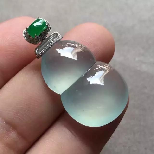 原石翡翠知识大全翡翠的产品知识-第2张图片-翡翠网 原石翡翠知识大全翡翠的产品知识-第2张图片-翡翠网