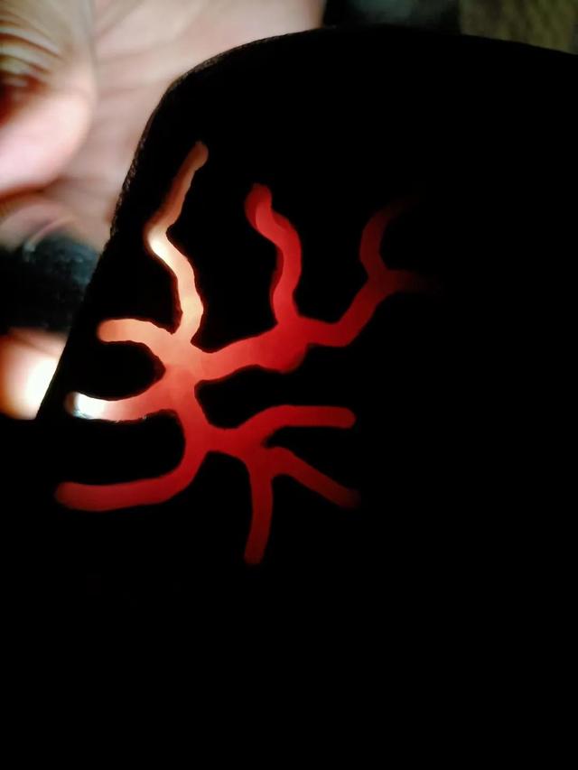 莫湾基翡翠原石怎么样翡翠原石小白条怎么样-第2张图片-翡翠网