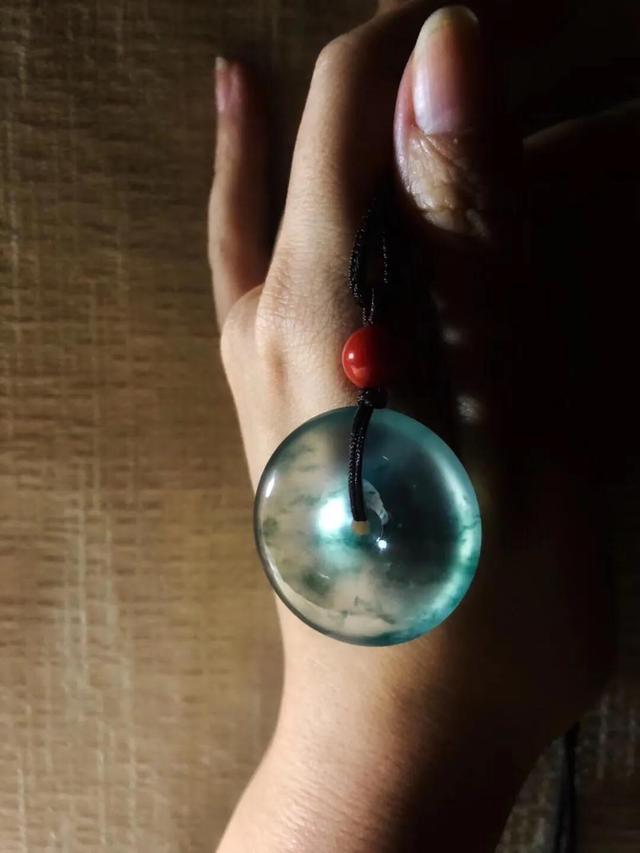 墨绿飘花翡翠手镯价格墨绿飘花翡翠手镯-第8张图片-翡翠网 墨绿飘花翡翠手镯价格墨绿飘花翡翠手镯-第8张图片-翡翠网