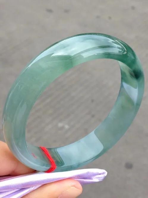 墨绿飘花翡翠手镯价格墨绿飘花翡翠手镯-第11张图片-翡翠网 墨绿飘花翡翠手镯价格墨绿飘花翡翠手镯-第11张图片-翡翠网