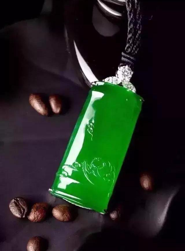 包含翡翠知识大全让你秒变行家的词条-第2张图片-翡翠网 包含翡翠知识大全让你秒变行家的词条-第2张图片-翡翠网