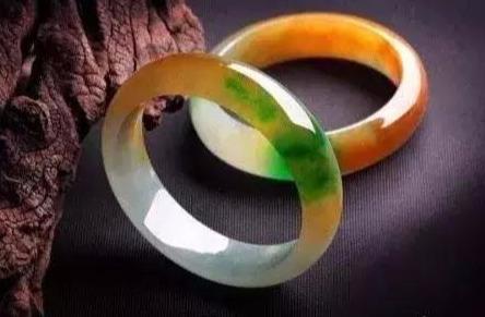 包含翡翠知识大全让你秒变行家的词条-第16张图片-翡翠网 包含翡翠知识大全让你秒变行家的词条-第16张图片-翡翠网