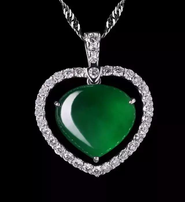 翡翠原石价值3亿的简单介绍-第15张图片-翡翠网 翡翠原石价值3亿的简单介绍-第15张图片-翡翠网