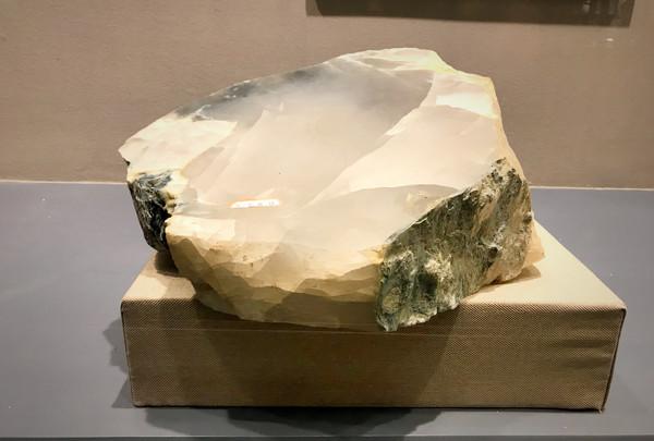 翡翠鼻烟壶市场价格翡翠毛石市场价格-第8张图片-翡翠网 翡翠鼻烟壶市场价格翡翠毛石市场价格-第8张图片-翡翠网