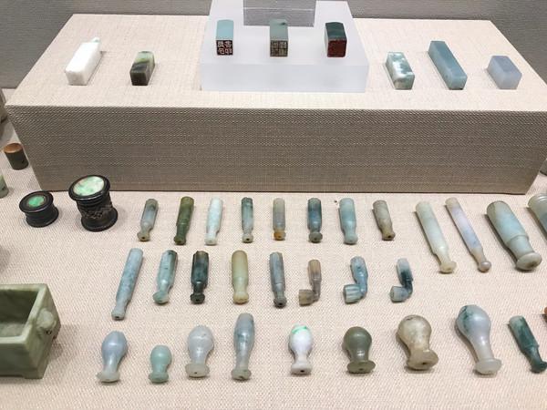 翡翠鼻烟壶市场价格翡翠毛石市场价格-第15张图片-翡翠网 翡翠鼻烟壶市场价格翡翠毛石市场价格-第15张图片-翡翠网