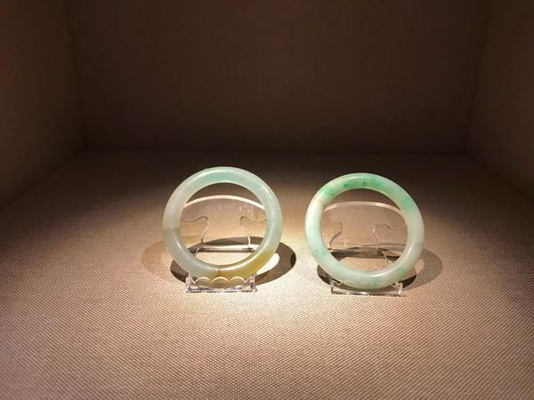 翡翠鼻烟壶市场价格翡翠毛石市场价格-第17张图片-翡翠网 翡翠鼻烟壶市场价格翡翠毛石市场价格-第17张图片-翡翠网