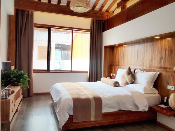 翡翠鼻烟壶市场价格翡翠毛石市场价格-第25张图片-翡翠网 翡翠鼻烟壶市场价格翡翠毛石市场价格-第25张图片-翡翠网