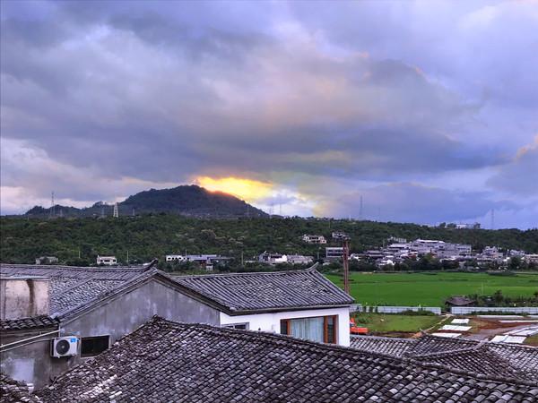 翡翠鼻烟壶市场价格翡翠毛石市场价格-第55张图片-翡翠网 翡翠鼻烟壶市场价格翡翠毛石市场价格-第55张图片-翡翠网