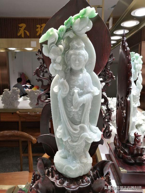 翡翠手镯典当翡翠手镯可以典当吗-第9张图片-翡翠网 翡翠手镯典当翡翠手镯可以典当吗-第9张图片-翡翠网