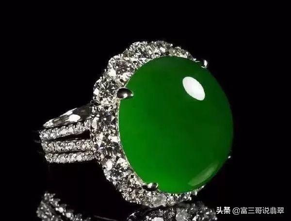 古代帝王紫翡翠手镯,极品帝王绿翡翠手镯价格-第1张图片-翡翠网 古代帝王紫翡翠手镯,极品帝王绿翡翠手镯价格-第1张图片-翡翠网