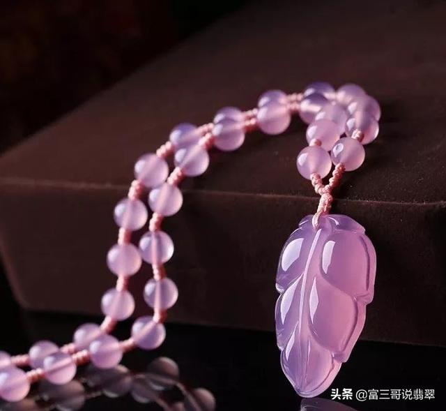 古代帝王紫翡翠手镯,极品帝王绿翡翠手镯价格-第5张图片-翡翠网 古代帝王紫翡翠手镯,极品帝王绿翡翠手镯价格-第5张图片-翡翠网