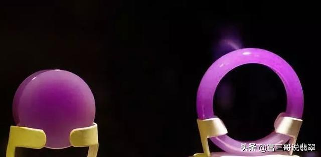 古代帝王紫翡翠手镯,极品帝王绿翡翠手镯价格-第7张图片-翡翠网 古代帝王紫翡翠手镯,极品帝王绿翡翠手镯价格-第7张图片-翡翠网