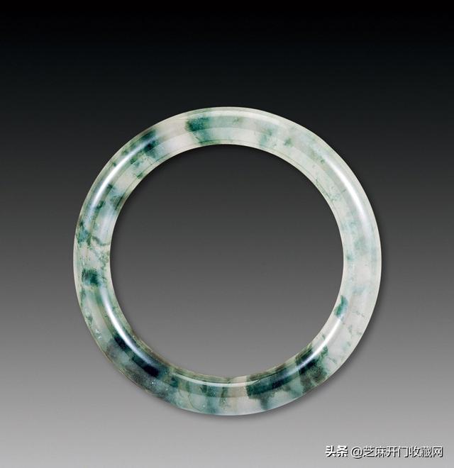 翡翠手镯辨别翡翠手镯辨别好坏-第2张图片-翡翠网 翡翠手镯辨别翡翠手镯辨别好坏-第2张图片-翡翠网
