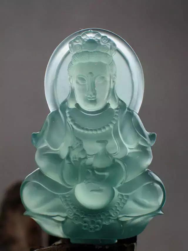 翡翠手镯知识讲解,翡翠讲解知识大全-第5张图片-翡翠网 翡翠手镯知识讲解,翡翠讲解知识大全-第5张图片-翡翠网