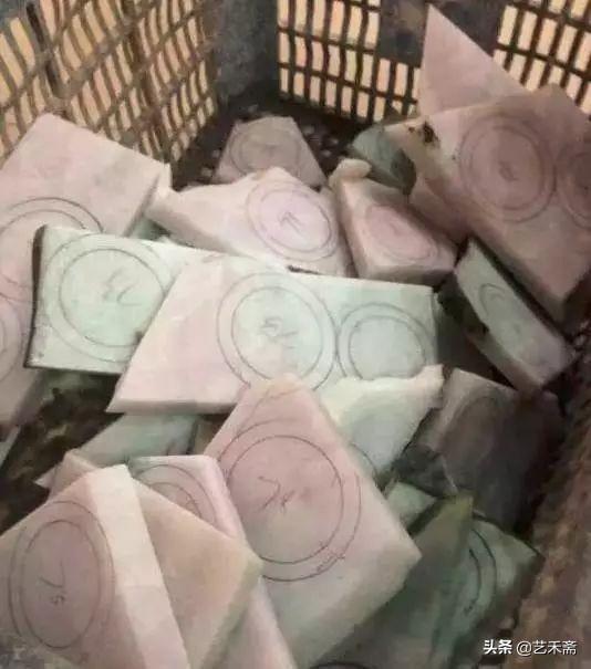 精品翡翠手镯图片欣赏翡翠手镯精品-第17张图片-翡翠网 精品翡翠手镯图片欣赏翡翠手镯精品-第17张图片-翡翠网