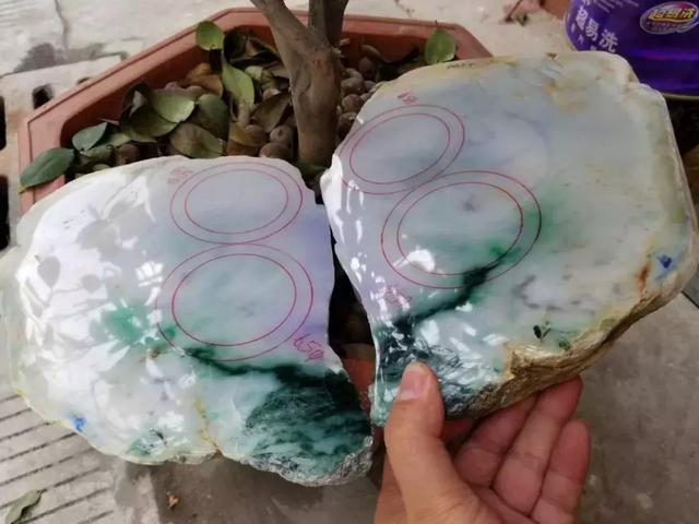 翡翠手镯带皮影响吗翡翠手镯带皮-第4张图片-翡翠网 翡翠手镯带皮影响吗翡翠手镯带皮-第4张图片-翡翠网