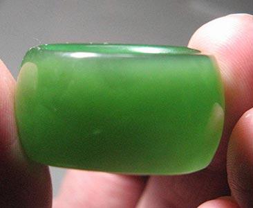 山谷翡翠手镯鉴定,成都哪里可以鉴定翡翠手镯-第2张图片-翡翠网 山谷翡翠手镯鉴定,成都哪里可以鉴定翡翠手镯-第2张图片-翡翠网