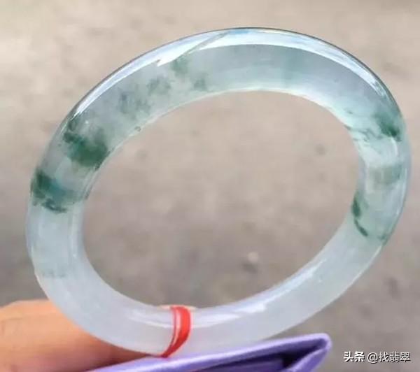 怎样选择翡翠手镯怎样在家可以给翡翠手镯抛光-第6张图片-翡翠网 怎样选择翡翠手镯怎样在家可以给翡翠手镯抛光-第6张图片-翡翠网