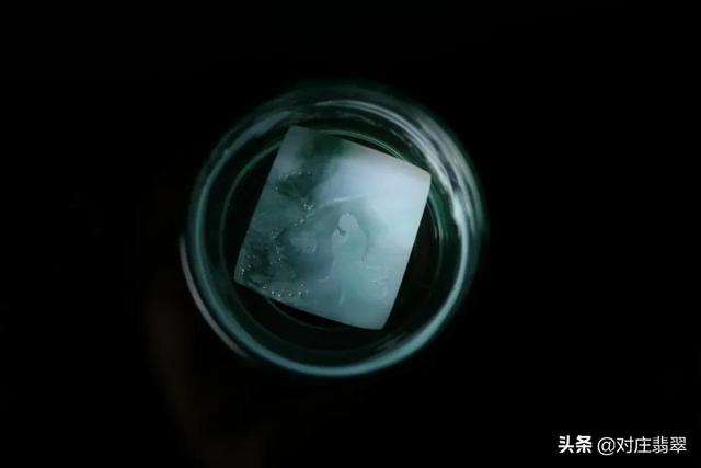 藕粉种翡翠翡翠手镯 藕粉地-第10张图片-翡翠网 藕粉种翡翠翡翠手镯 藕粉地-第10张图片-翡翠网