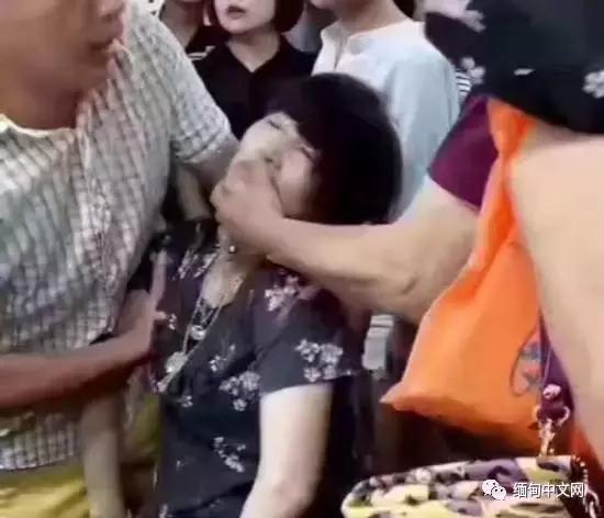 30万翡翠手镯新闻的简单介绍-第2张图片-翡翠网 30万翡翠手镯新闻的简单介绍-第2张图片-翡翠网