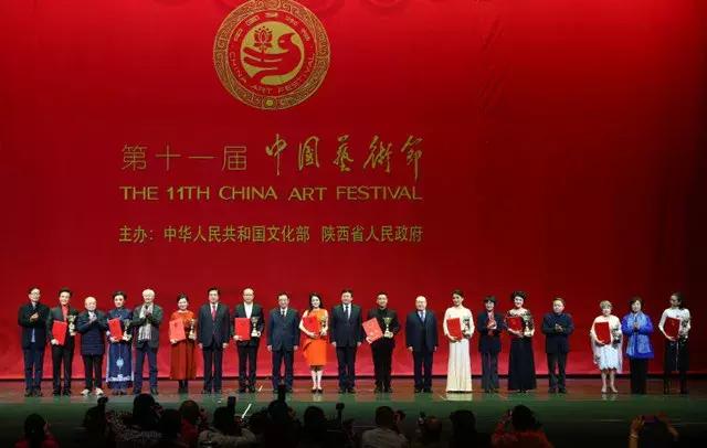 翡翠的专业知识视频讲解,翡翠知识讲解视频九鼎翡翠-第2张图片-翡翠网 翡翠的专业知识视频讲解,翡翠知识讲解视频九鼎翡翠-第2张图片-翡翠网