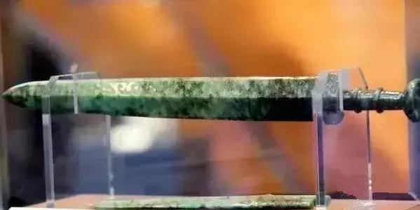 翡翠的专业知识视频讲解,翡翠知识讲解视频九鼎翡翠-第20张图片-翡翠网 翡翠的专业知识视频讲解,翡翠知识讲解视频九鼎翡翠-第20张图片-翡翠网