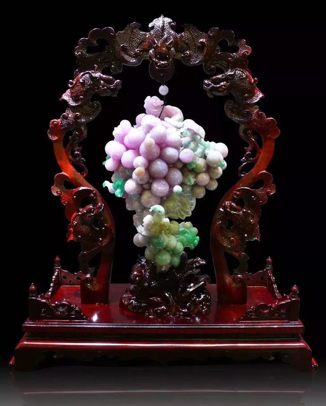 翡翠的专业知识视频讲解,翡翠知识讲解视频九鼎翡翠-第21张图片-翡翠网 翡翠的专业知识视频讲解,翡翠知识讲解视频九鼎翡翠-第21张图片-翡翠网