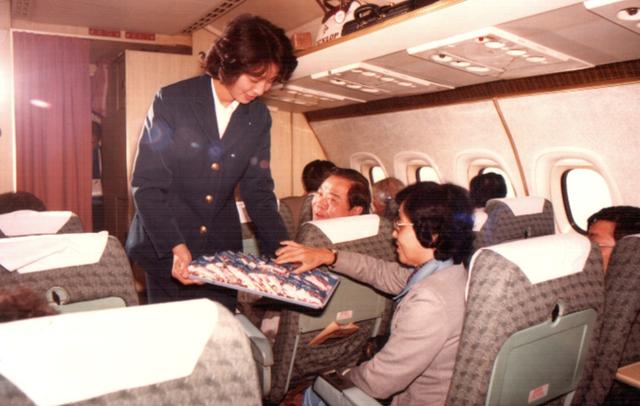 翡翠香烟中支价格表和图片最早翡翠香烟价格表-第11张图片-翡翠网 翡翠香烟中支价格表和图片最早翡翠香烟价格表-第11张图片-翡翠网