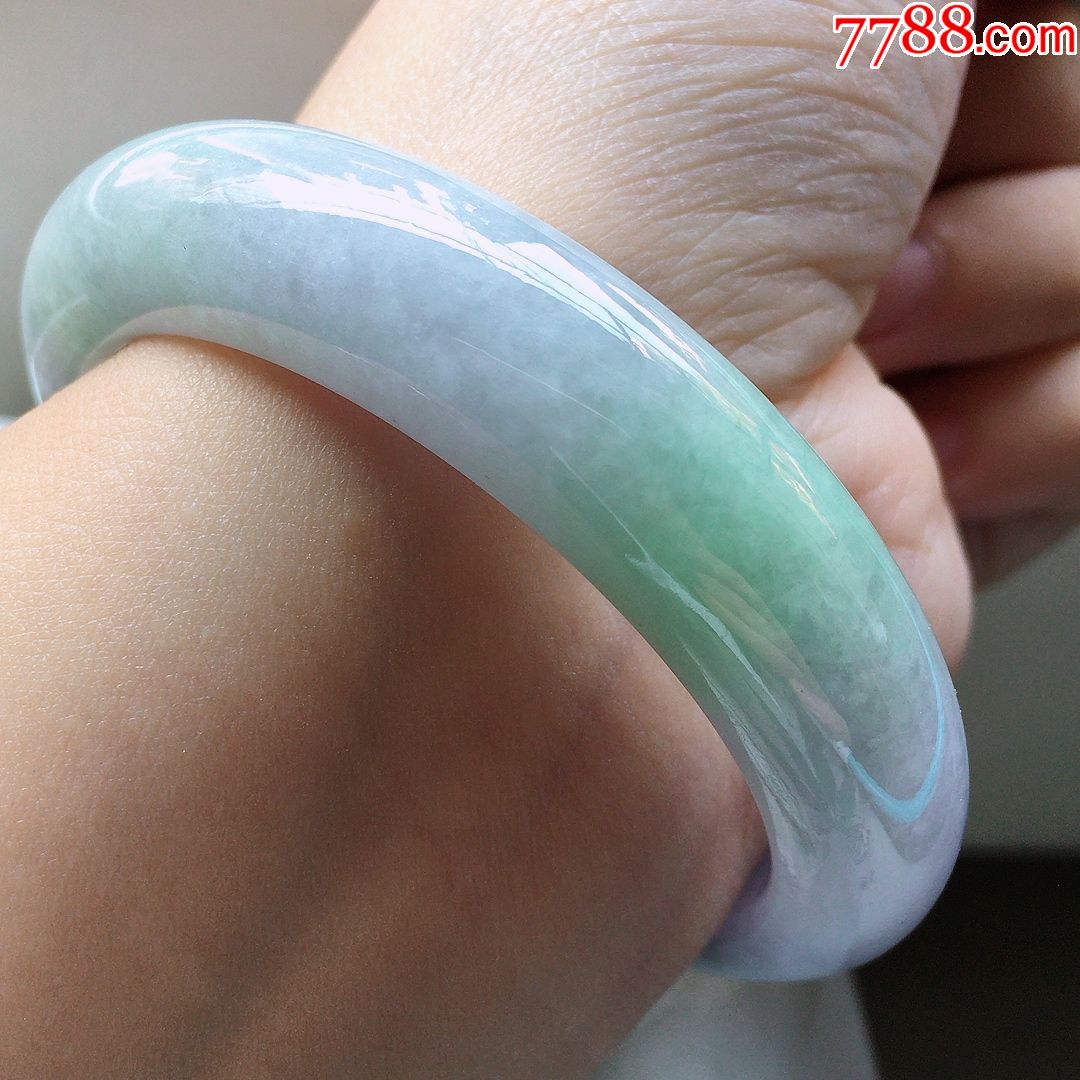 糯冰种翡翠价格大概多少糯冰种翡翠价格-第2张图片-翡翠网 糯冰种翡翠价格大概多少糯冰种翡翠价格-第2张图片-翡翠网