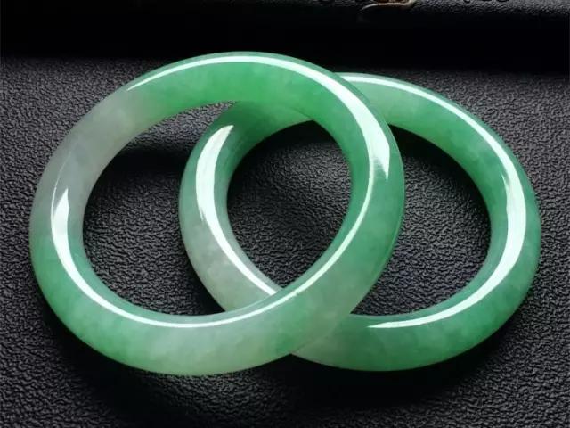 七色翡翠手镯图片,七色翡翠手镯-第9张图片-翡翠网 七色翡翠手镯图片,七色翡翠手镯-第9张图片-翡翠网