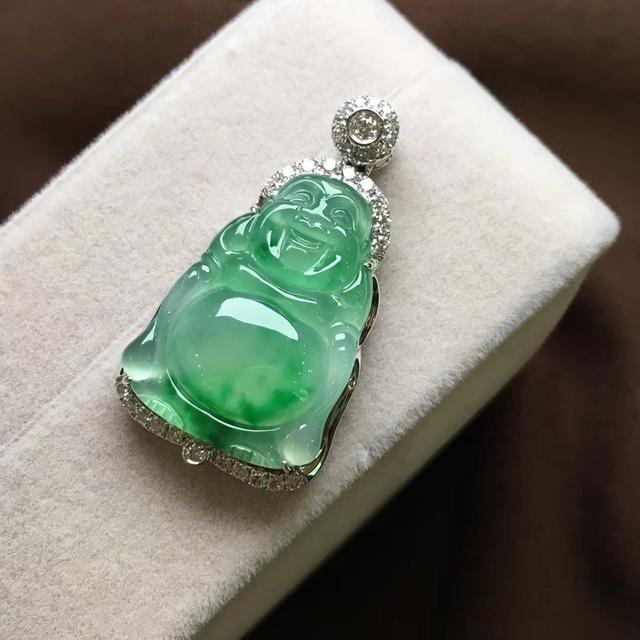 翡翠挂件怎么绑绳子视频,翡翠挂件知识视频-第5张图片-翡翠网 翡翠挂件怎么绑绳子视频,翡翠挂件知识视频-第5张图片-翡翠网