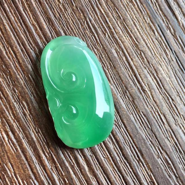 翡翠挂件怎么绑绳子视频,翡翠挂件知识视频-第9张图片-翡翠网 翡翠挂件怎么绑绳子视频,翡翠挂件知识视频-第9张图片-翡翠网